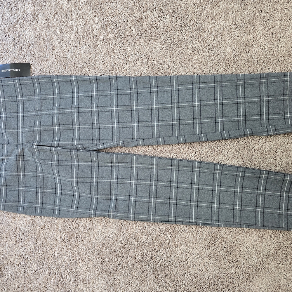 89th & Madison Gray Dress Pants with Windowpane Pattern